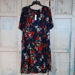 NWT Roz & Ali dress